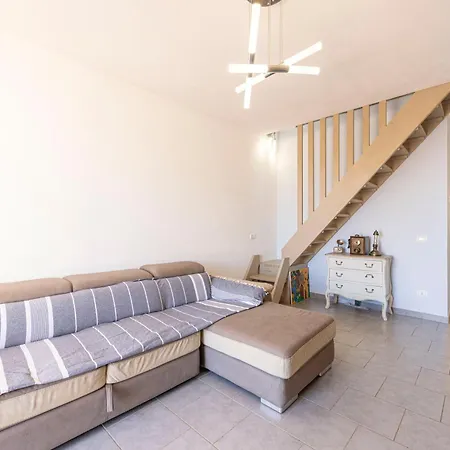 La Corte Elbana - Goelba Apartman Rio dellʼElba